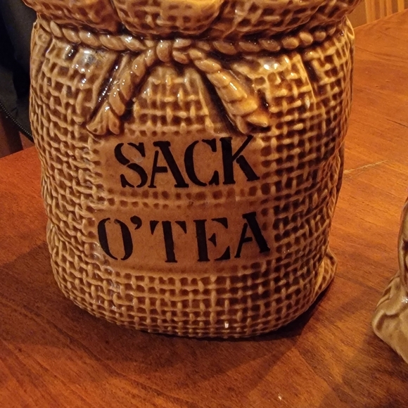 Lefton canisters - Picture 3 of 5